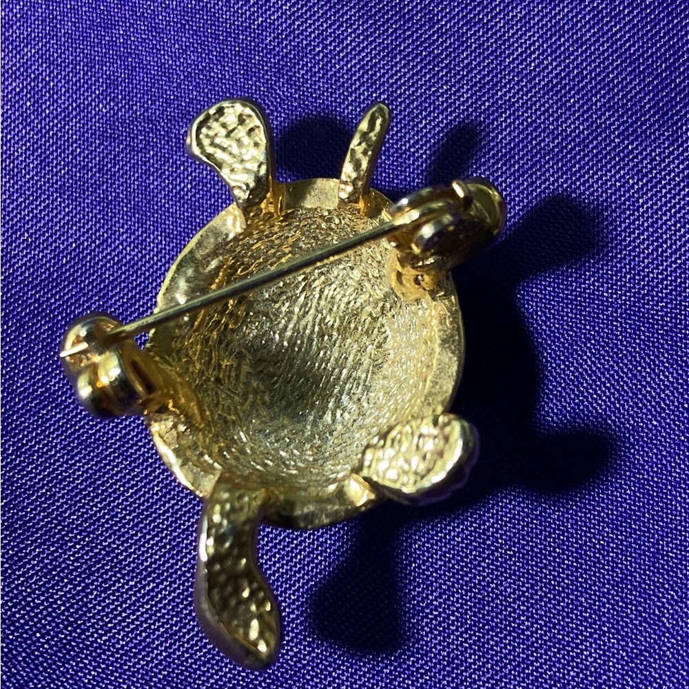Vintage Turtle Gold-tone Blue/Green Enamel Body Rhinestones Broach with red eyes - Picture 3 of 6